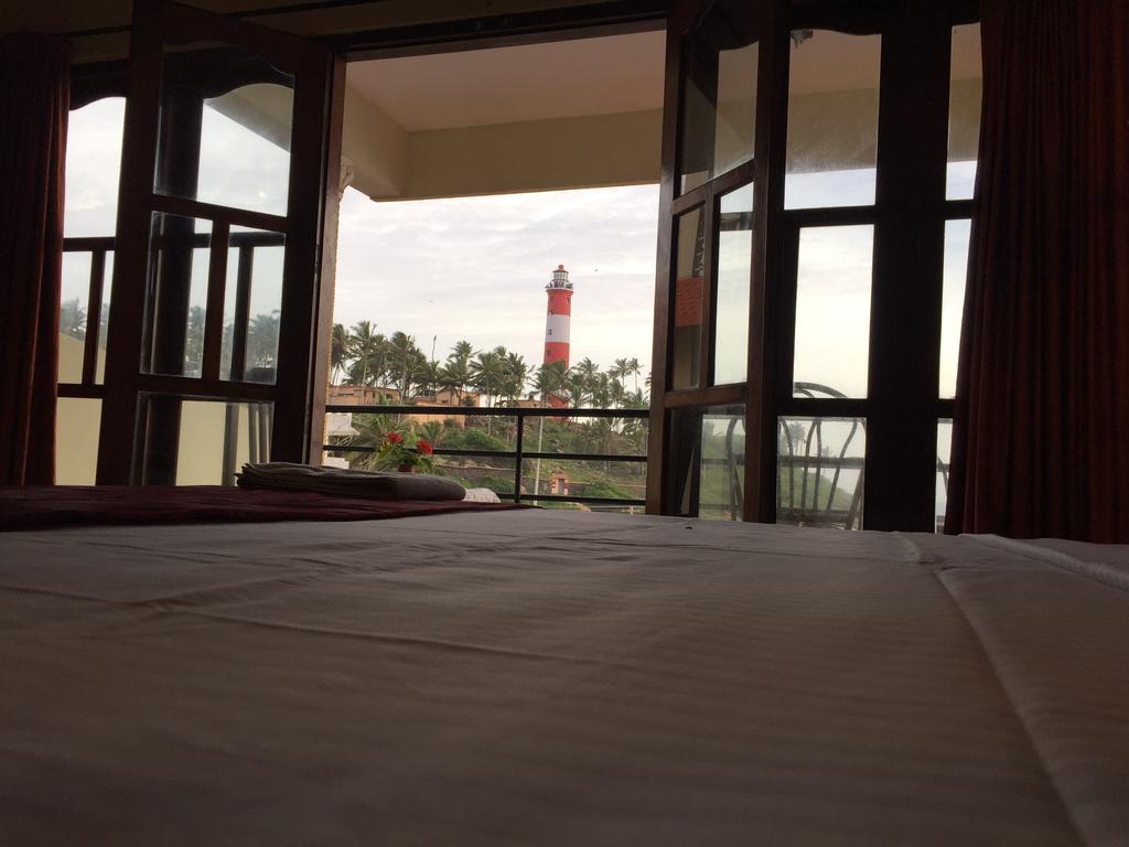 The Ocean Park Beach Resort Ковалам Екстериор снимка